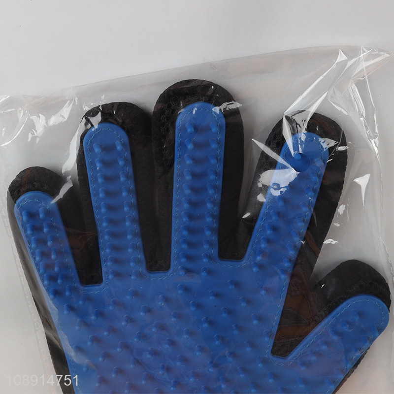 Online wholesale pet bathing gloves dog cat grooming gloves