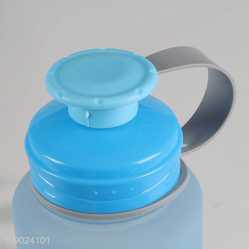 Factory supply portable BPA free plastic drinking bottle water bottle wholesale